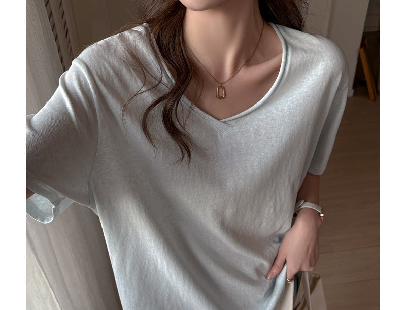 Loose V-Neck Tee