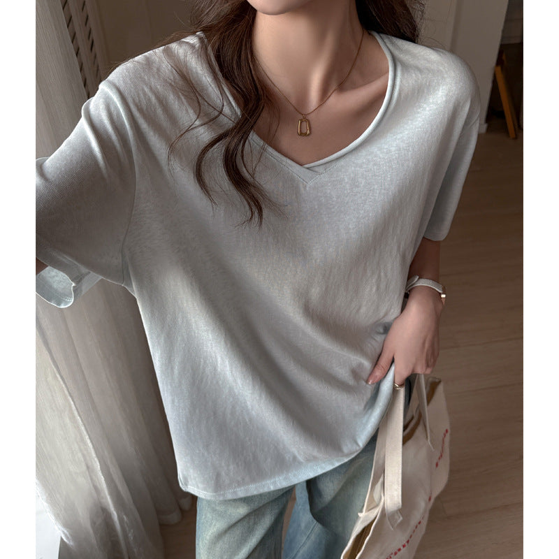 Loose V-Neck Tee