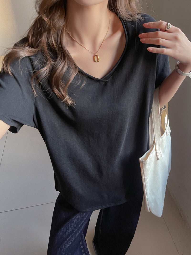 Loose V-Neck Tee