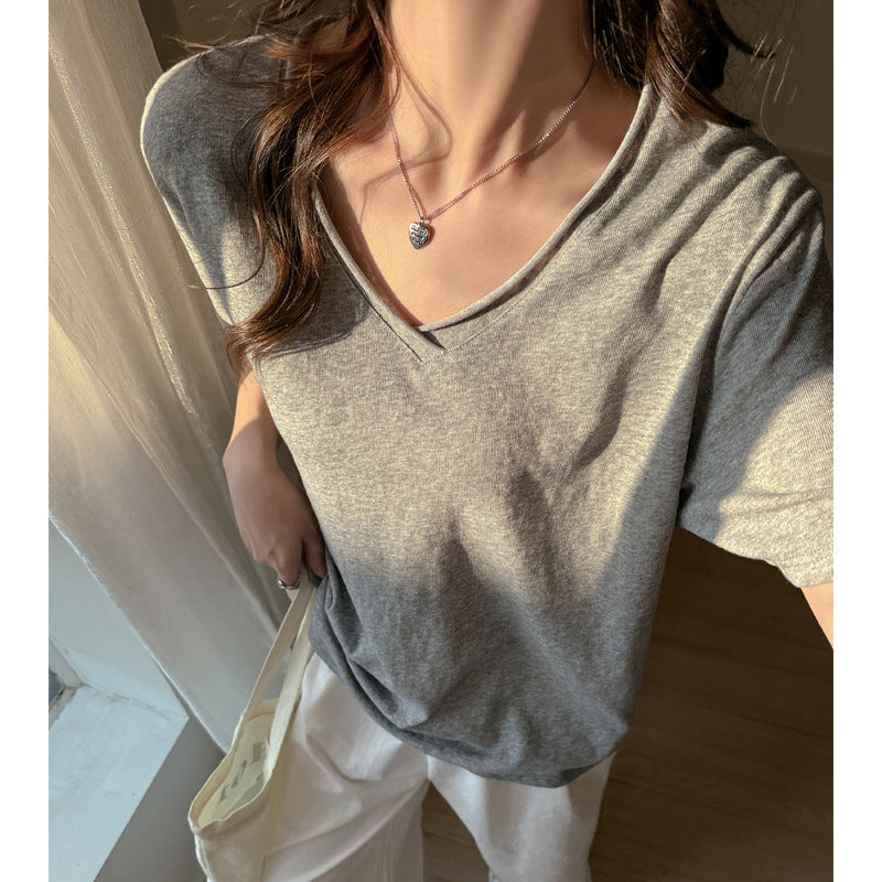 Loose V-Neck Tee